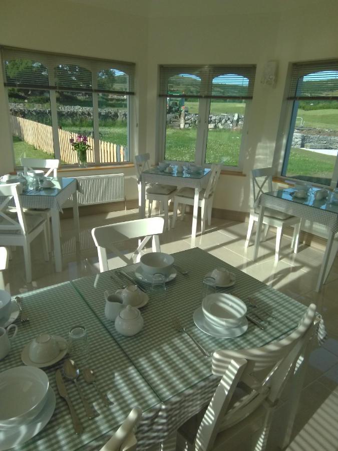 Burren Rock Farmhouse B&B Turlough  ภายนอก รูปภาพ